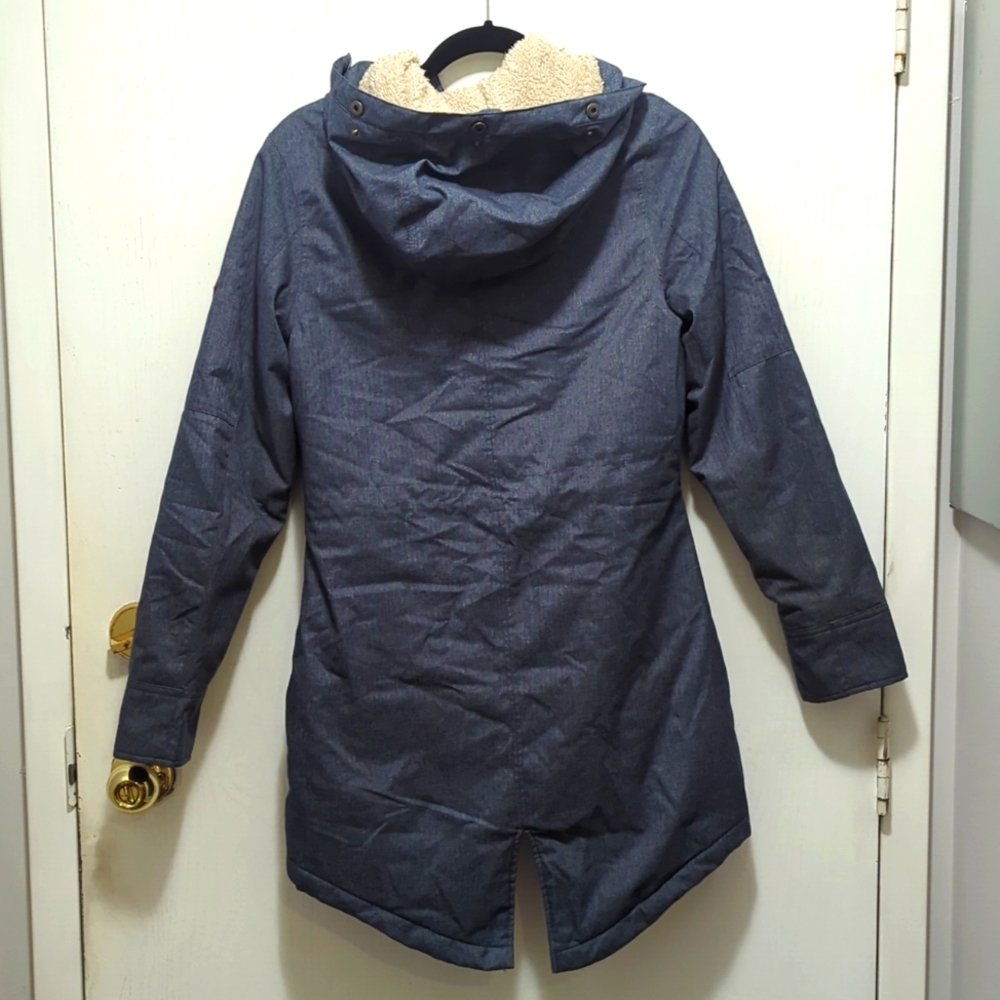 Winter jacket - Picture 3 of 4